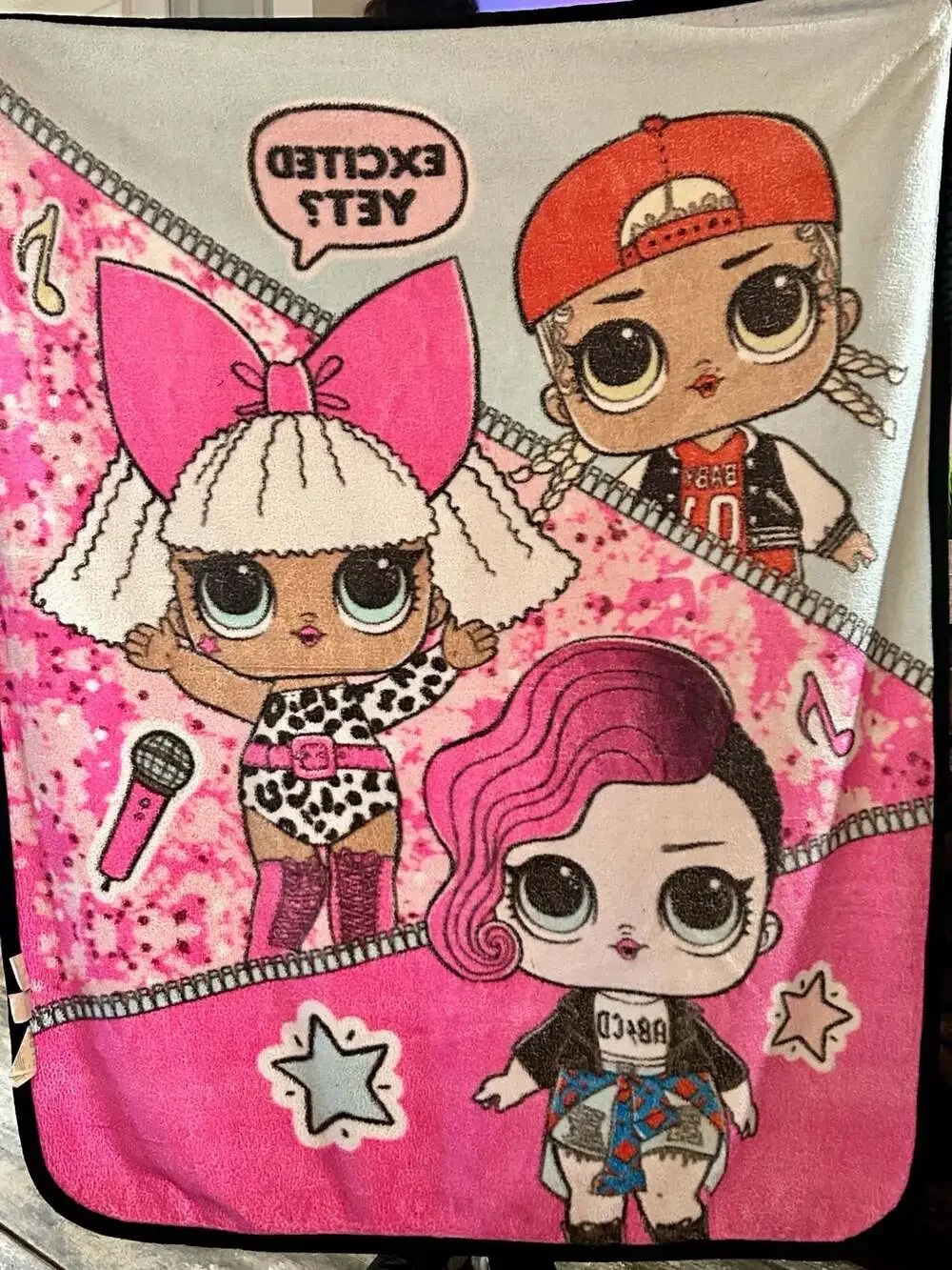 L.O.L. Surprise! Remix Kids Fleece Throw Blanket Diva and 80s B.B.